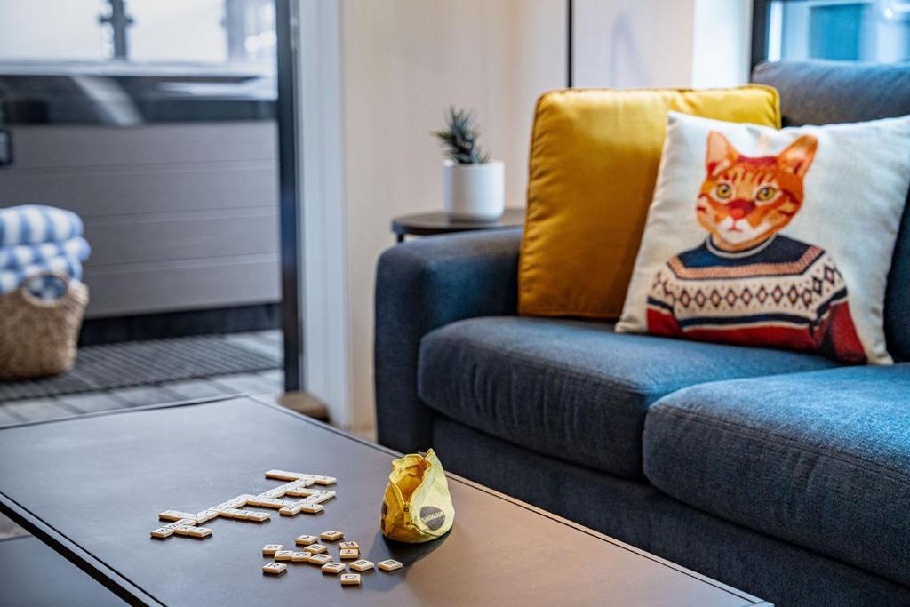 Revel In The Stoke By Revelstoke Vacations Apartment Bagian luar foto